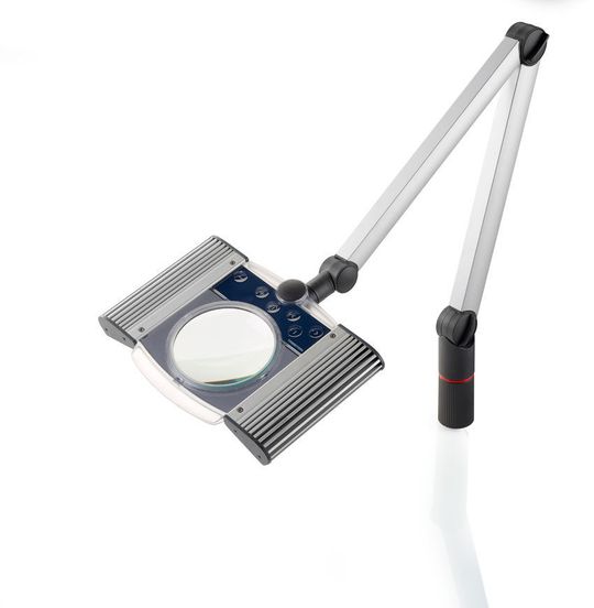 Lupenleuchte Modell ZL3 (Bild: Treston) Lupenleuchte Modell ZL3 (Bild: Treston)