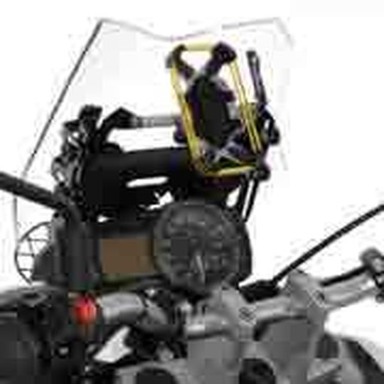 Wer sein iPhone 4S auf der Motorraduasfahrt als Navigationsgerät verwenden möchte, dem kann jetzt geholfen weden. Wer sein iPhone 4S auf der Motorraduasfahrt als Navigationsgerät verwenden möchte, dem kann jetzt geholfen weden.