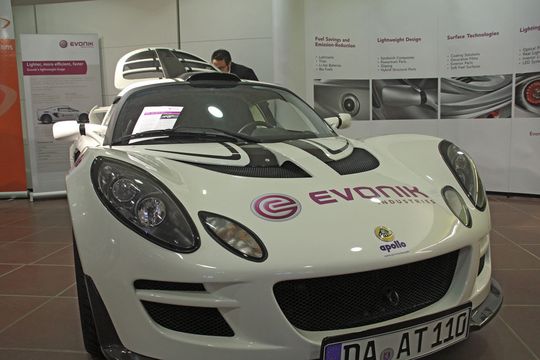 Ohne Kunststoffe wird eine nachhaltige, zukunftsfähige Mobilität nicht auskommen. Entscheidend für die Wahl des Werkstoffes wird neben seiner sinnvollen Anwendung auch die Verbesserung der Fertigungsverfahren. (Bild: Haubert) Ohne Kunststoffe wird eine nachhaltige, zukunftsfähige Mobilität nicht auskommen. Entscheidend für die Wahl des Werkstoffes wird neben seiner sinnvollen Anwendung auch die Verbesserung der Fertigungsverfahren. (Bild: Haubert)