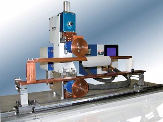 Widerstandsschweißausrüstung zum Rollnahtschweißen von Metallgeweben. (Bild: Atensys) Widerstandsschweißausrüstung zum Rollnahtschweißen von Metallgeweben. (Bild: Atensys)
