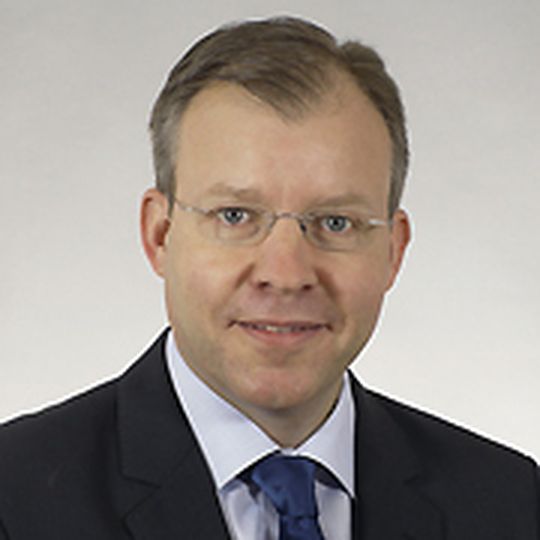 Sitzt seit Januar 2012 am Steuer der automobilen Fachmedien der Würzburger Vogel Business Media: Geschäftsführer Florian Fischer. Sitzt seit Januar 2012 am Steuer der automobilen Fachmedien der Würzburger Vogel Business Media: Geschäftsführer Florian Fischer.