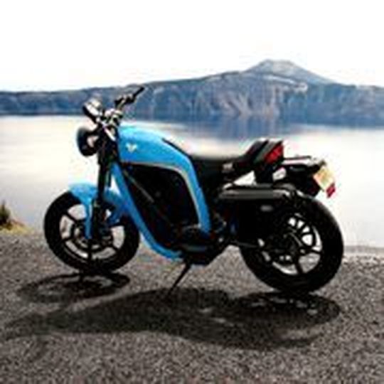 Der US-E-Bike-Hersteller Brammo setzt die Biker unter Strom. Der US-E-Bike-Hersteller Brammo setzt die Biker unter Strom.
