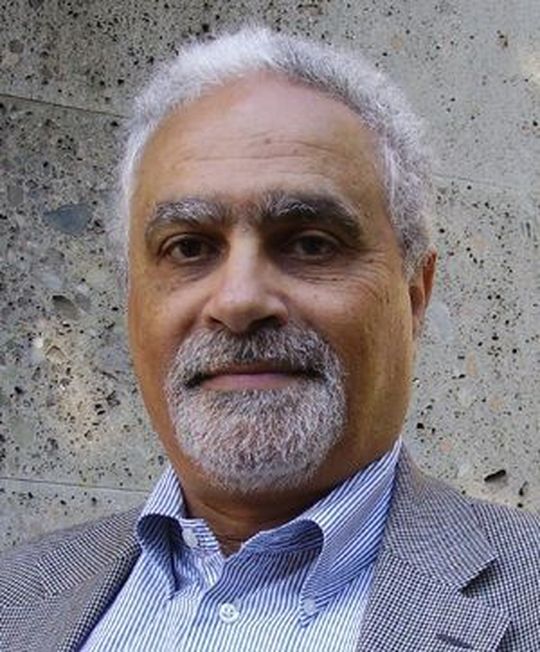Taher Elgamal: „Eingebettete Zertifikate wären eine wichtige Ergänzung zum ‚Schneller, Besser, Billiger‘ der Prozessor-Industrie.“ Taher Elgamal: „Eingebettete Zertifikate wären eine wichtige Ergänzung zum ‚Schneller, Besser, Billiger‘ der Prozessor-Industrie.“