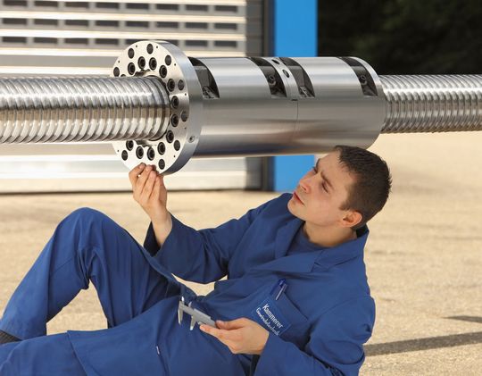 Schwerlast-Kugelgewindetrieb von Kammerer (Bild: Kammerer) Schwerlast-Kugelgewindetrieb von Kammerer (Bild: Kammerer)