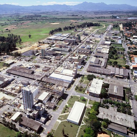 BASF site at Guaratinguetá/Brazil: Here,m the company operates twelve production plants. A total of 260,000 tons of up to 750 different products can be poroduced per year. (Picture: BASF) BASF site at Guaratinguetá/Brazil: Here,m the company operates twelve production plants. A total of 260,000 tons of up to 750 different products can be poroduced per year. (Picture: BASF)