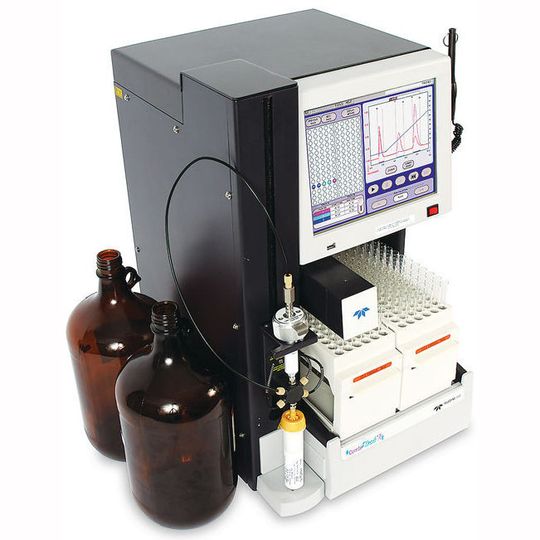 Der neue, kompakte Flash-Chromatograph mit UV/VIS- und ELSD-Detektor CombiFlash Rf 200i. (Bild: Teledyne/Axel Semrau) Der neue, kompakte Flash-Chromatograph mit UV/VIS- und ELSD-Detektor CombiFlash Rf 200i. (Bild: Teledyne/Axel Semrau)