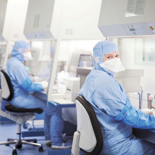 Das Monitoring von Reinräumen, wie hier in Europas größte Zytostatika Fabrik in Hamburg, sollte so einfach wie möglich ablaufen. (Bild: ZytoService Deutschland) Das Monitoring von Reinräumen, wie hier in Europas größte Zytostatika Fabrik in Hamburg, sollte so einfach wie möglich ablaufen. (Bild: ZytoService Deutschland)