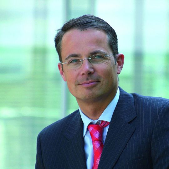 Christoph Lhota, Leiter des Geschäftsbereichs Medical der Engel Austria GmbH, über den Qualitätsanspruch in der Medizintechnik: «Es geht also nicht alleine um die strikte Einhaltung der Regularien, sondern darum, dass ein Kunde und Auditor mit unbewaffnetem Auge erkennt, dass Qualität produziert wird.» (Bild: Engel) Christoph Lhota, Leiter des Geschäftsbereichs Medical der Engel Austria GmbH, über den Qualitätsanspruch in der Medizintechnik: «Es geht also nicht alleine um die strikte Einhaltung der Regularien, sondern darum, dass ein Kunde und Auditor mit unbewaffnetem Auge erkennt, dass Qualität produziert wird.» (Bild: Engel)