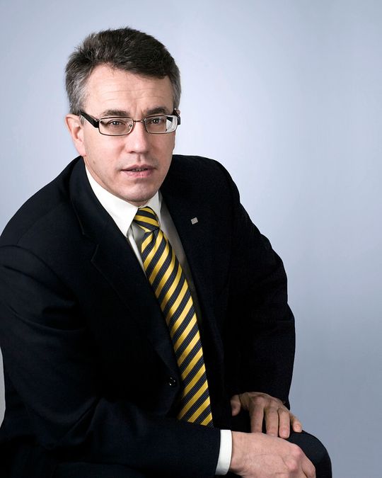 Prof. Dr.-Ing. Mathias Liewald, Leiter des Instituts für Umformtechnik (IFU): „Uns interessieren insbesondere die Veränderungen in den Produkten, die sich aus marktwirtschaftlichen und politischen Notwendigkeiten ergeben.“ (Bild: IFU) Prof. Dr.-Ing. Mathias Liewald, Leiter des Instituts für Umformtechnik (IFU): „Uns interessieren insbesondere die Veränderungen in den Produkten, die sich aus marktwirtschaftlichen und politischen Notwendigkeiten ergeben.“ (Bild: IFU)