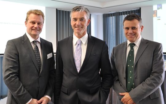 Dr. Andreas Nitze, Josef May, Dr. Karl-Andreas Feldhahn (v.l.n.r). (Bild: Spectaris) Dr. Andreas Nitze, Josef May, Dr. Karl-Andreas Feldhahn (v.l.n.r). (Bild: Spectaris)