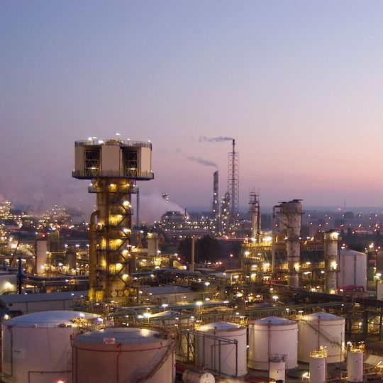 Am Verbundstandort Antwerpen produziert BASF u.a. Polyamid 6. (Bild: BASF)