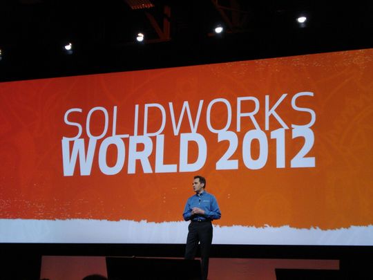 Bertrand Sicot, CEO der Solidworks Corp., bei der Eröffnungsrede an der Solidworks World 2012 in San Diego. (Bild: L.Meister) Bertrand Sicot, CEO der Solidworks Corp., bei der Eröffnungsrede an der Solidworks World 2012 in San Diego. (Bild: L.Meister)