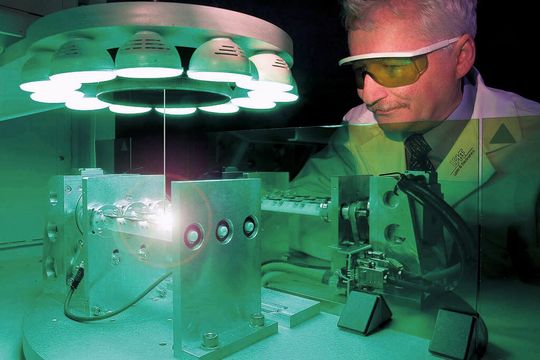 Nach wie vor ein hochinnovatives, forschungsintensives Gebiet der Lasertechnik ist das Bearbeiten von Kunststoffen. (Bild: LPKF) Nach wie vor ein hochinnovatives, forschungsintensives Gebiet der Lasertechnik ist das Bearbeiten von Kunststoffen. (Bild: LPKF)