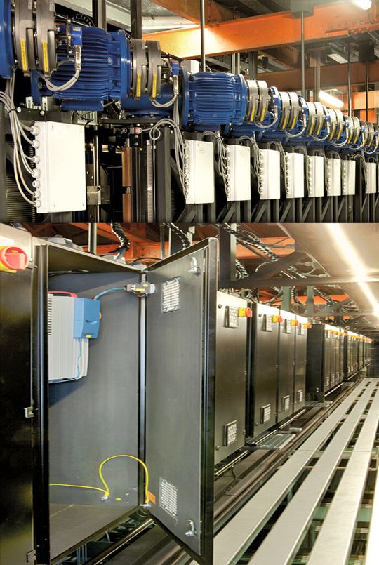 Bild 1: Zur modernen und sicheren Steuerungslösung gehören konfektionierte Schaltschränke für jeden der mehr als 100 Antriebe der Ober- und Untermaschinerie des Theaters. (Bild: Getriebebau Nord)