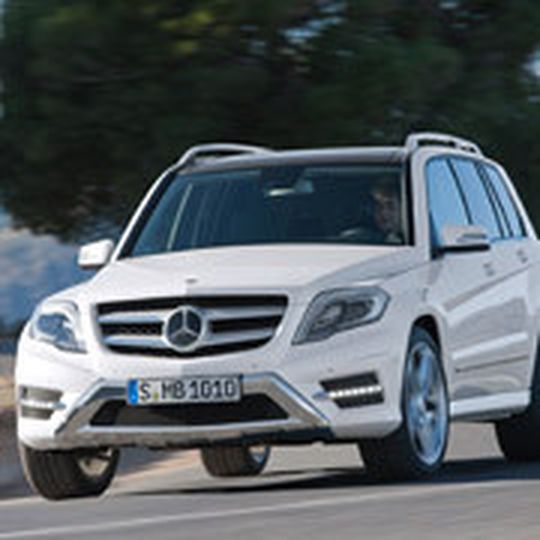 Mercedes hat den GLK überarbeitet. (Foto: Mercedes) Mercedes hat den GLK überarbeitet. (Foto: Mercedes)