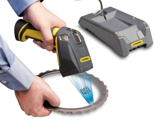 Die neue kabellose Produktfamilie von 1D- und 2D-ID-Lesegeräten Dataman 8000 erschliesst zusätzliche Optimierungspotentiale. (Bild: Cognex) Die neue kabellose Produktfamilie von 1D- und 2D-ID-Lesegeräten Dataman 8000 erschliesst zusätzliche Optimierungspotentiale. (Bild: Cognex)