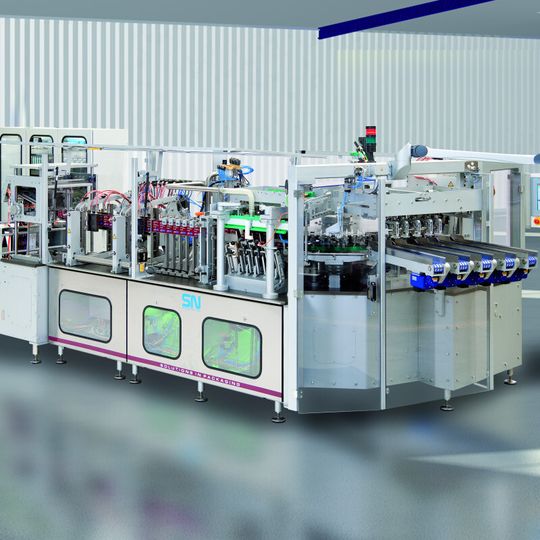 Die FL515 von SN Maschinenbau ist die weltweit erste horizontale Rundläufermaschine mit einer Ausbringung von bis zu 600 Beutelverpackungen pro Minute. (Bild: Siemens)