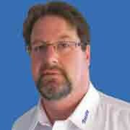 Klaus Pritzel, Leiter der Zweiradersatzteile bei der Eberhard Hoeckle GmbH. Klaus Pritzel, Leiter der Zweiradersatzteile bei der Eberhard Hoeckle GmbH.