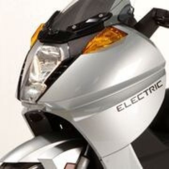 Der Stromroller von Vectrix hat im ADAC-Test ordentliche Leistungen erzielt. Der Stromroller von Vectrix hat im ADAC-Test ordentliche Leistungen erzielt.