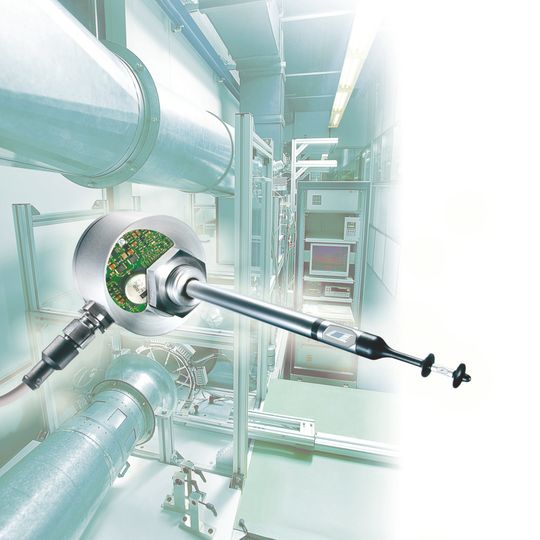 Mit dem Strömungssensor SS 20.500 lässt sich der Volumenstrom in Biogasanlagen sicher und unkompliziert bestimmen. (Bild: Schmidt) Mit dem Strömungssensor SS 20.500 lässt sich der Volumenstrom in Biogasanlagen sicher und unkompliziert bestimmen. (Bild: Schmidt)