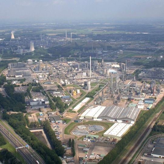 Jacobs baut am Sabic-Standort in Geleen in den Niederlanden die Olefin-Anlage aus. Jacobs baut am Sabic-Standort in Geleen in den Niederlanden die Olefin-Anlage aus.