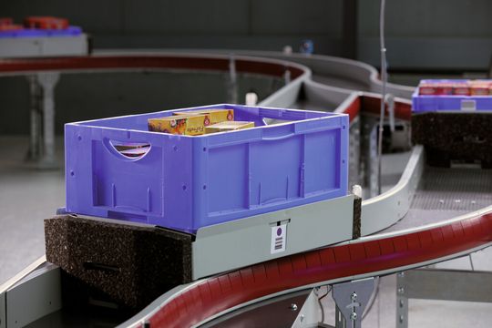 Das autonome Transportsystem «Autocruiser» befördert Einzellasten bis zu 30 kg mit einer Geschwindigkeit von 1 m/s. Das autonome Transportsystem «Autocruiser» befördert Einzellasten bis zu 30 kg mit einer Geschwindigkeit von 1 m/s.