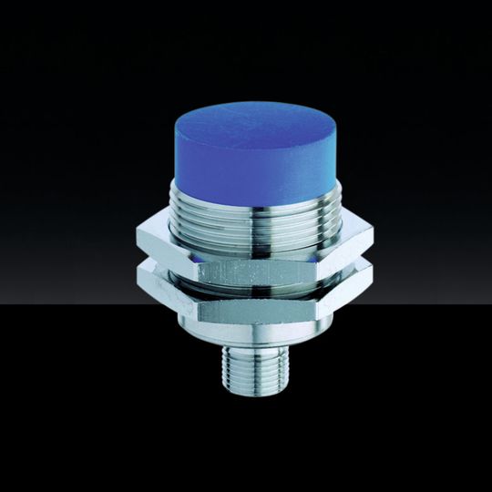 Die induktiven Sensoren des Typs DW-AS-519-M30-320 verfügen nicht nur über einen Analogausgang, sondern zeichnen sich auch durch ihren sehr weiten Erfassungsbereich von 0..40 mm aus. Die induktiven Sensoren des Typs DW-AS-519-M30-320 verfügen nicht nur über einen Analogausgang, sondern zeichnen sich auch durch ihren sehr weiten Erfassungsbereich von 0..40 mm aus.