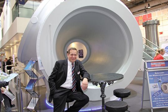 Weil das Klima für neue Windenergieanlagen rauer wird, forciert Geschäftsführer Herbert Werner die Gussentwicklung bei Meuselwitz.