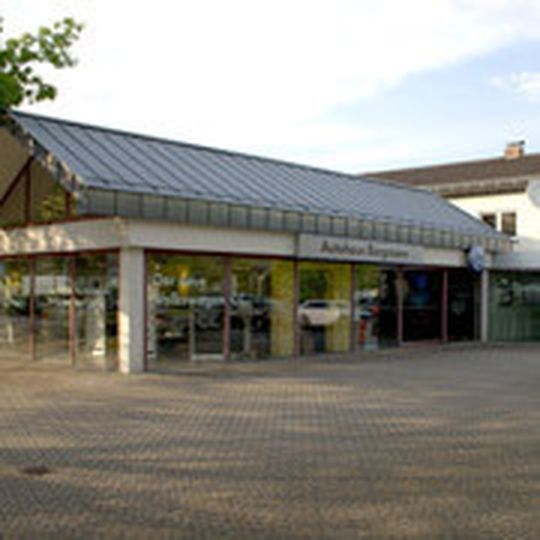 Die AVP-Gruppe hat das VW-Autohaus Bergmann in Burgkirchen übernommen. Die AVP-Gruppe hat das VW-Autohaus Bergmann in Burgkirchen übernommen.