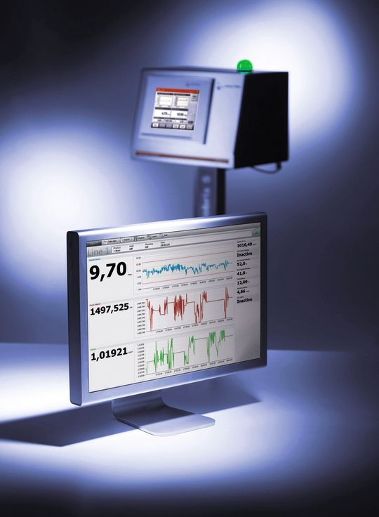 Die Software Davis unterstützt den Benutzer bei der Auswertung mit intuitiven Menüs und leichter Bedienung. Die Software Davis unterstützt den Benutzer bei der Auswertung mit intuitiven Menüs und leichter Bedienung.