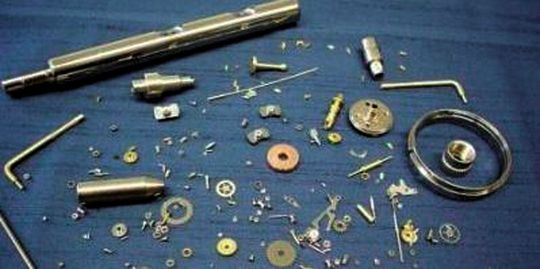 Pièces diverses traitées par Electror SA. Pièces diverses traitées par Electror SA.