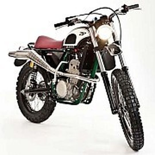 Steve McQueen wäre begeistert: ZP Sport 449 aus Zschopau. Steve McQueen wäre begeistert: ZP Sport 449 aus Zschopau.