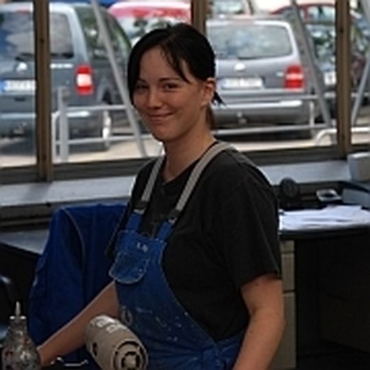 Freundliches Auftreten ist Pflicht für die Servicemitarbeiter des VW-Zentrums Karlsruhe. Freundliches Auftreten ist Pflicht für die Servicemitarbeiter des VW-Zentrums Karlsruhe.