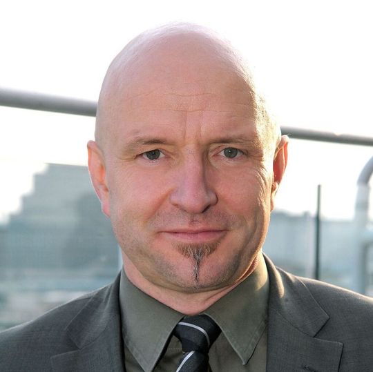 Jens Nöldner übernimmt zum 1. Juni die Geschäftsführung der DB Schenker Rail Automotive GmbH. Jens Nöldner übernimmt zum 1. Juni die Geschäftsführung der DB Schenker Rail Automotive GmbH.