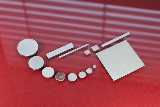 Sonotec fertigt die Piezokomposite für unterschiedlichste Wandler maßgeschneidert für die Anwendung.