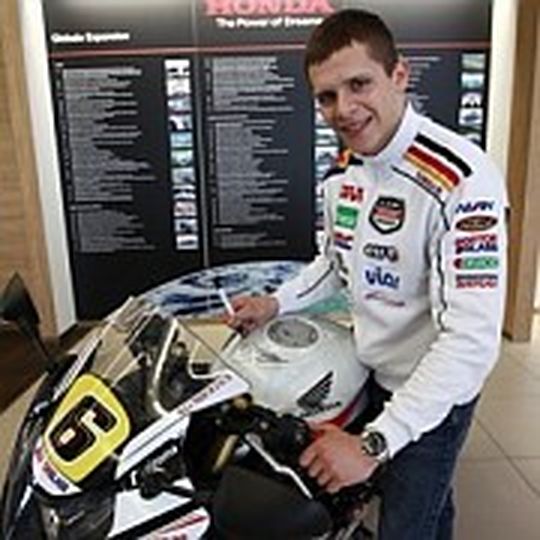 Nur echt mit Bradl-Interview: Honda CBR 600 F LCR-Edition. Nur echt mit Bradl-Interview: Honda CBR 600 F LCR-Edition.