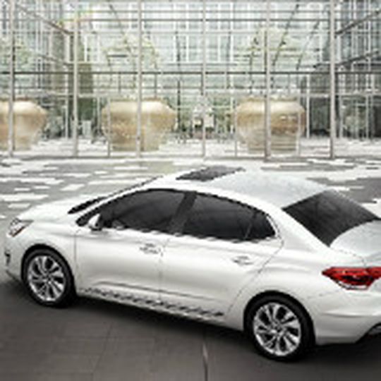 Mit dem C4 L will Citroën die Märkte Russland und China erobern. Mit dem C4 L will Citroën die Märkte Russland und China erobern.