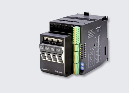 Der modulare Leistungssteller GFX4 mit PID-Regler steuert ein-, zwei- oder dreiphasige ohmsche Lasten und kann bis zu vier Regelkreise unabhängig voneinander verwalten.