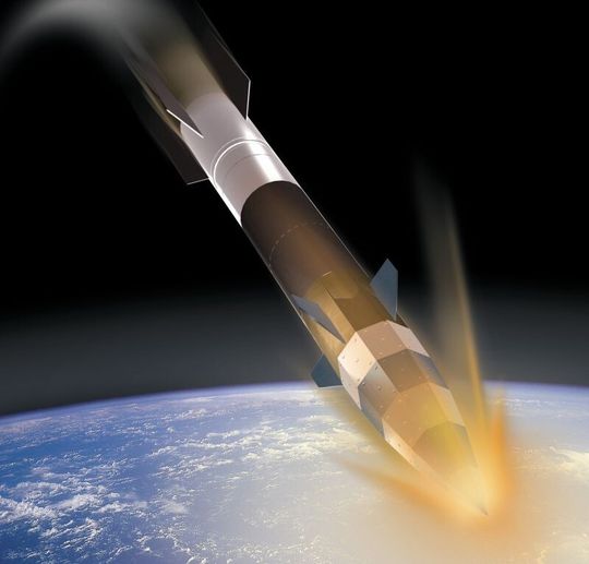 Der Wiedereintritt in die Atmosphäre - hier eine Computergrafik - ist beim Shefex II Experiment der entscheidende Teil des Flugs Der Wiedereintritt in die Atmosphäre - hier eine Computergrafik - ist beim Shefex II Experiment der entscheidende Teil des Flugs