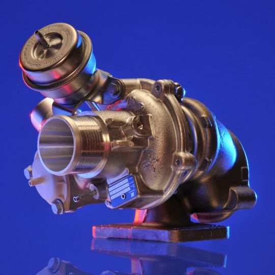 Der chinesische Automobilhersteller BYD (Build Your Dreams) setzt bei seinem neuentwickelten GDI-Motor auf einen Turbolader von BorgWarner. Der chinesische Automobilhersteller BYD (Build Your Dreams) setzt bei seinem neuentwickelten GDI-Motor auf einen Turbolader von BorgWarner.