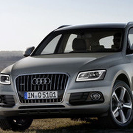 Der überarbeitete Q5. Anfang 2013 will Audi noch ein S-Modell mit 3.0 TDI-Biturbo bringen. Der überarbeitete Q5. Anfang 2013 will Audi noch ein S-Modell mit 3.0 TDI-Biturbo bringen.