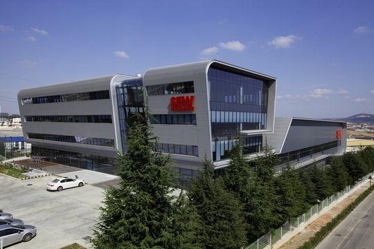 SEW Eurodrive weiht Drive Technology Center (DTC) im türischen Gebze bei Istanbul ein. SEW Eurodrive weiht Drive Technology Center (DTC) im türischen Gebze bei Istanbul ein.