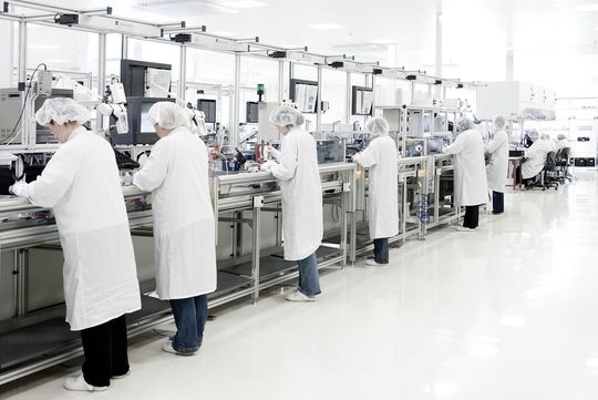 Wer wegweisende Fortschritte in der Reinraumtechnik präsentieren kann, hat noch bis 1. September die Möglichkeit, sich für den „Cleanroom Award 2012“ zu qualifizieren Wer wegweisende Fortschritte in der Reinraumtechnik präsentieren kann, hat noch bis 1. September die Möglichkeit, sich für den „Cleanroom Award 2012“ zu qualifizieren