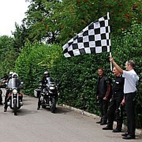 Treffpunkt Dr. Wack: Hier startete die Vogel-Motorradtour 2012. Treffpunkt Dr. Wack: Hier startete die Vogel-Motorradtour 2012.
