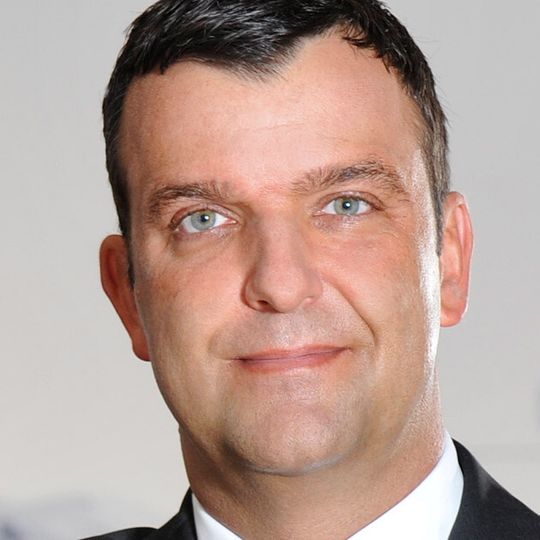 Sandro Scharlibbe (42) leitete bis zu seiner Berufung in die Geschäftsführung den Zentraleinkauf der Brose-Gruppe. Sandro Scharlibbe (42) leitete bis zu seiner Berufung in die Geschäftsführung den Zentraleinkauf der Brose-Gruppe.