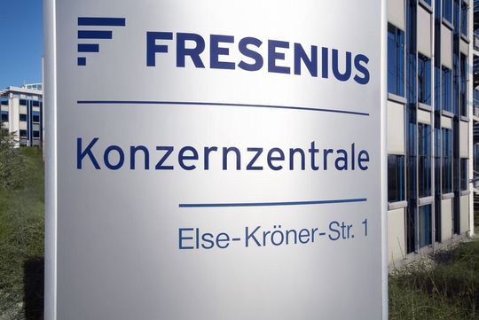 Fresenius hat sich bietende Wachstumschancen konsequent ergriffen, sodass im 1. Halbjahr erneut Bestwerte bei Umsatz und Ergebnis erreicht werden konnten Fresenius hat sich bietende Wachstumschancen konsequent ergriffen, sodass im 1. Halbjahr erneut Bestwerte bei Umsatz und Ergebnis erreicht werden konnten