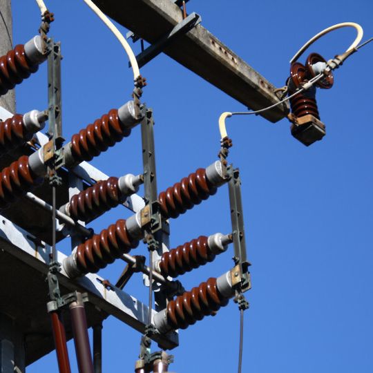Die als Stromsensoren in intelligenten Lasttrennschaltern eingesetzten Keramikkondensatoren müssen höchsten Ansprüchen genügen Die als Stromsensoren in intelligenten Lasttrennschaltern eingesetzten Keramikkondensatoren müssen höchsten Ansprüchen genügen