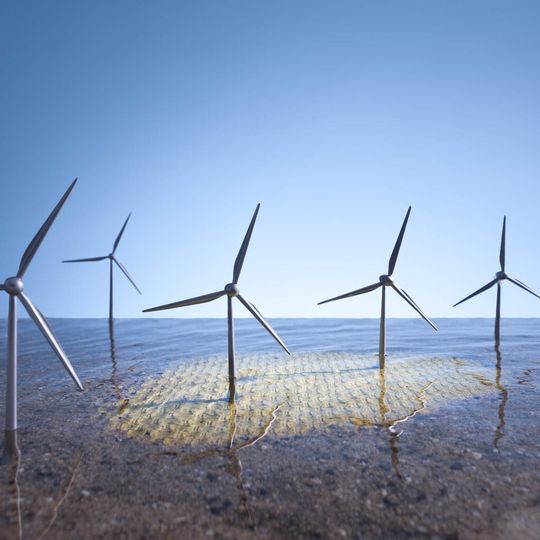 Das neue Kolkschutzsystem CONTI SCOUR PROTECT von Contitech besteht aus dünnen Gummimatten, die sich dem Verlauf des Meeresbodens anpassen. Dank ihrer elastischen Eigenschaften nehmen sie die Energie der Wellen und Wirbel auf und verhindern, dass der Sand um die Anlage fortgespült wird.