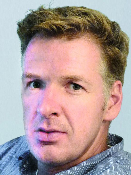 Igor Jeuken, PA Engineer beim niederländischen Spezialisten für Marineinfrastruktur Van Oord: „Wir wollen noch mehr unserer Prozesse mit der M1 automatisieren. Denn wir haben das Ziel, die modernste Flotte in unserem Geschäftsbereich zu besitzen. Der Einsatz der Bachmann-Steuerung ist ein wichtiger Teil davon.“ Igor Jeuken, PA Engineer beim niederländischen Spezialisten für Marineinfrastruktur Van Oord: „Wir wollen noch mehr unserer Prozesse mit der M1 automatisieren. Denn wir haben das Ziel, die modernste Flotte in unserem Geschäftsbereich zu besitzen. Der Einsatz der Bachmann-Steuerung ist ein wichtiger Teil davon.“