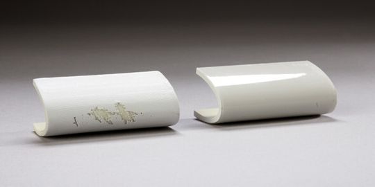 Die langlebige Beschichtung 3M Wind Blade Protection Coating W4600 soll einen bis zu dreifach längeren Schutz für Rotorblätter bieten als bisherige Beschichtungen. Die langlebige Beschichtung 3M Wind Blade Protection Coating W4600 soll einen bis zu dreifach längeren Schutz für Rotorblätter bieten als bisherige Beschichtungen.